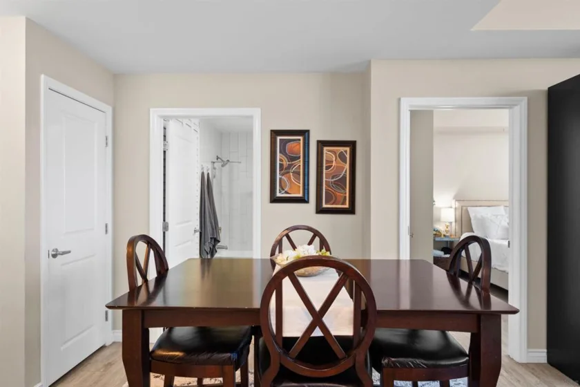 253 10th Avenue #908 photo 14
