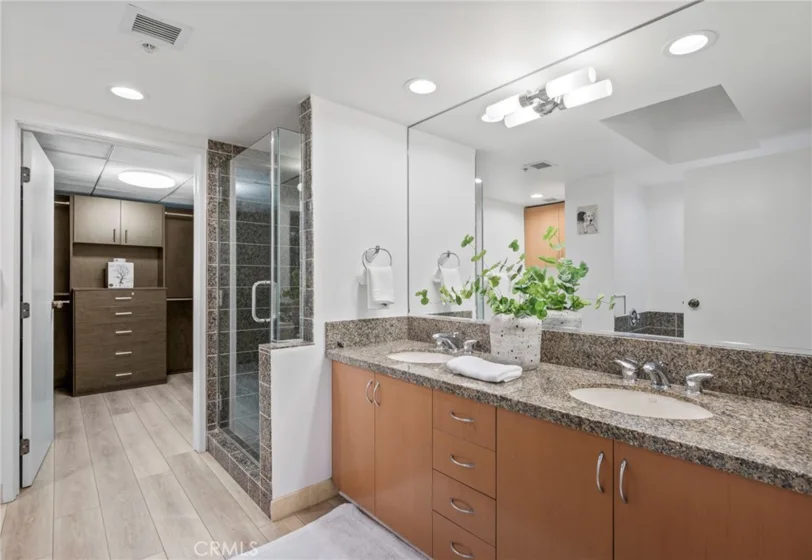 13700 Marina Pointe #611 photo 24