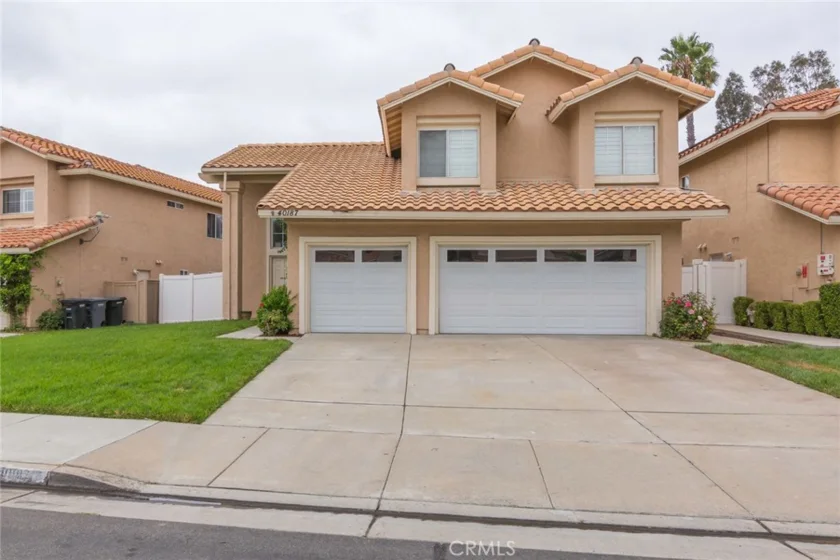 40187 Starling Street photo
