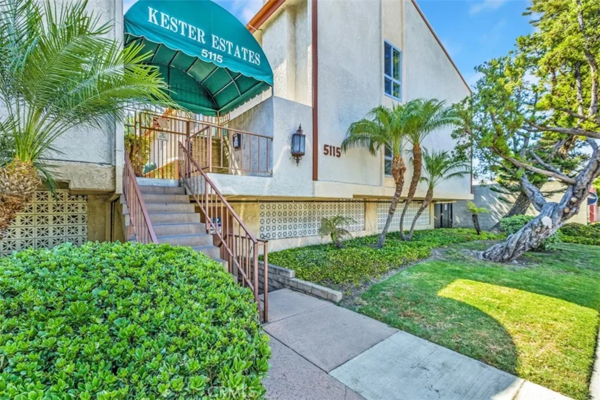 5115 Kester Avenue #22 photo 1
