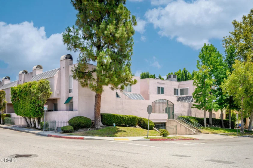 400 Monterey Road #16 photo 40