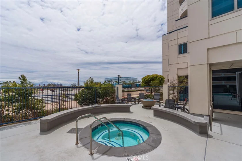 525 E Seaside #1802 photo 14