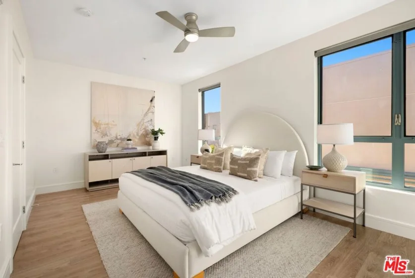 2300 Wilshire Boulevard #217 photo 8