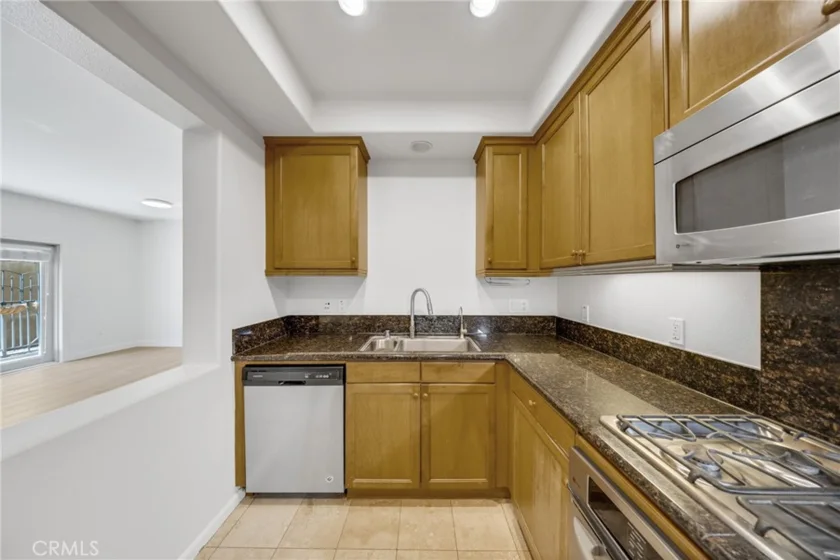 128 N Oak Knoll #111 photo 27