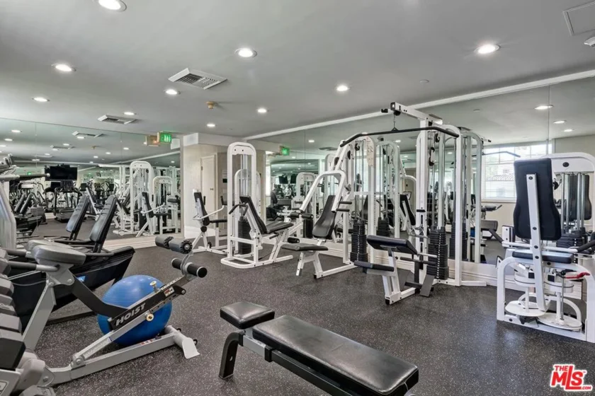 430 N Oakhurst Drive #202 photo 32