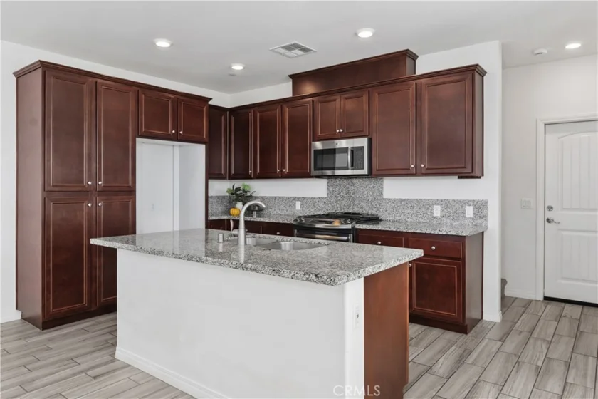40410 Calle Real photo 15