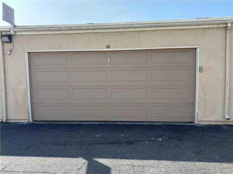 10746 Knott Avenue photo 27