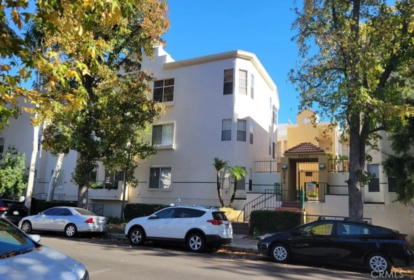 5420 Sylmar Avenue #213 photo 1