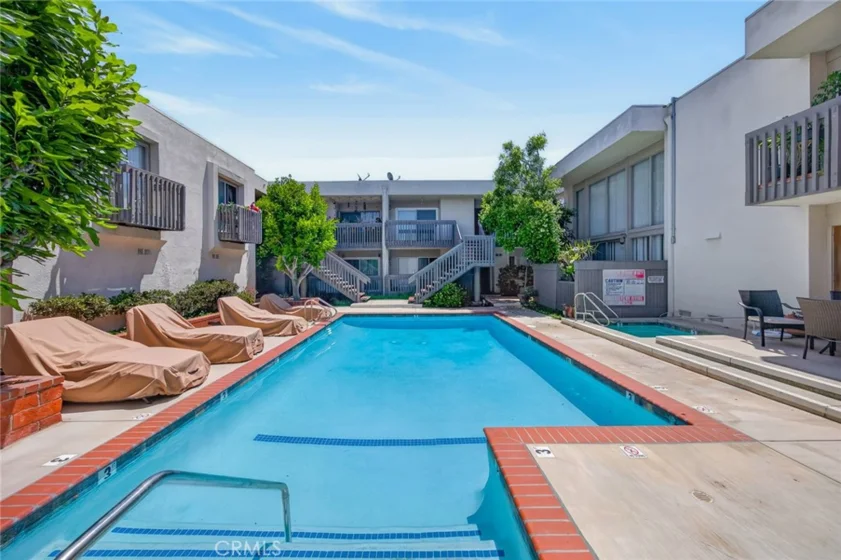 5300 Fairview photo 8
