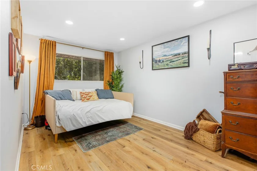 1456 Chalgrove #C photo 19