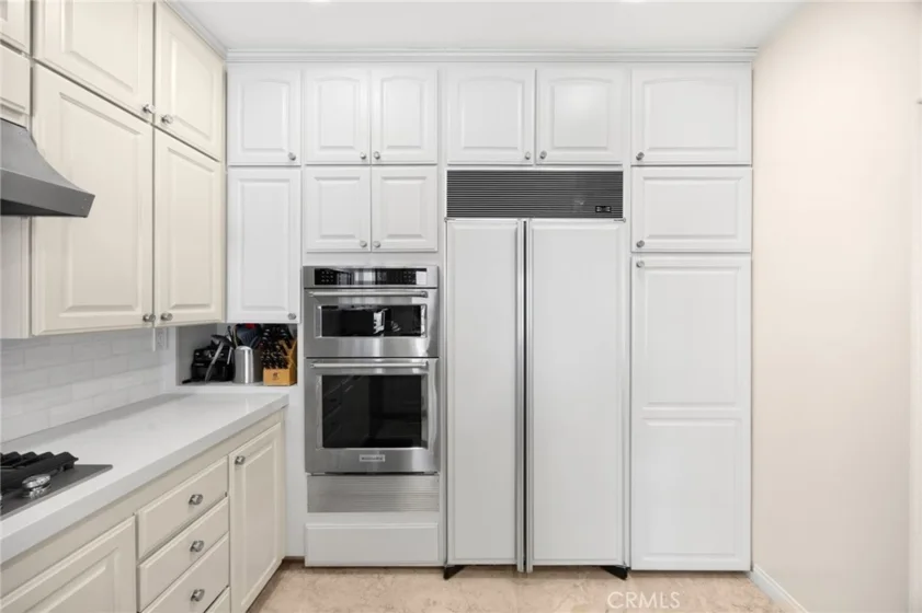 27764 Pebble Beach photo 8