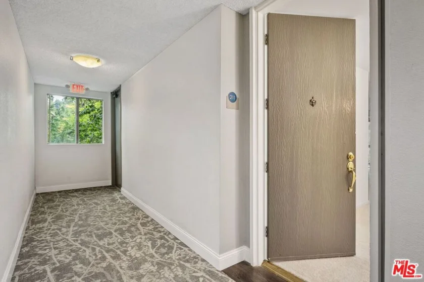 1211 Raintree Circle photo 24