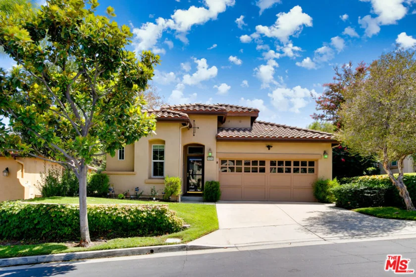 24292 Nobe Street photo 1