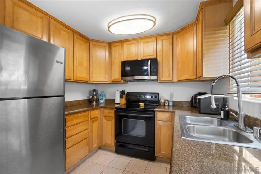 1321 Greenfield Drive #33 photo 10