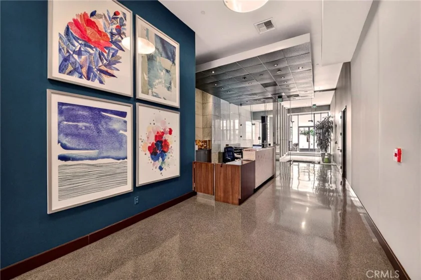 3810 Wilshire Boulevard #909 photo 38