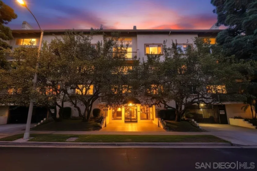 1520 Camden #106 photo 64