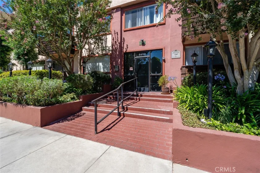 5349 Newcastle Avenue #59 photo 1