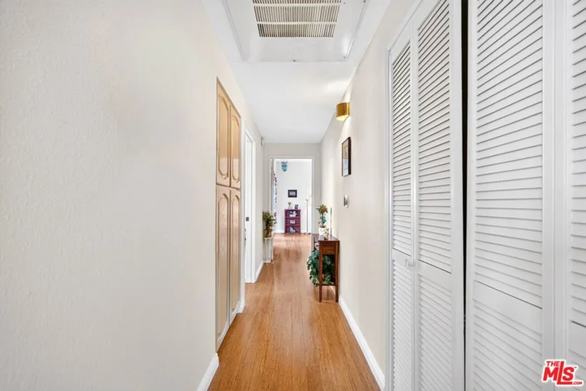 1741 Colby Avenue #203 photo 27