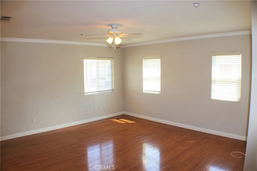 15613 Lasselle Street #17 photo 8