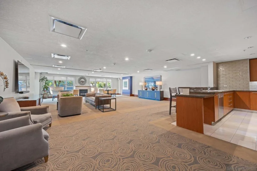 1199 Pacific Hwy #3202 photo 35