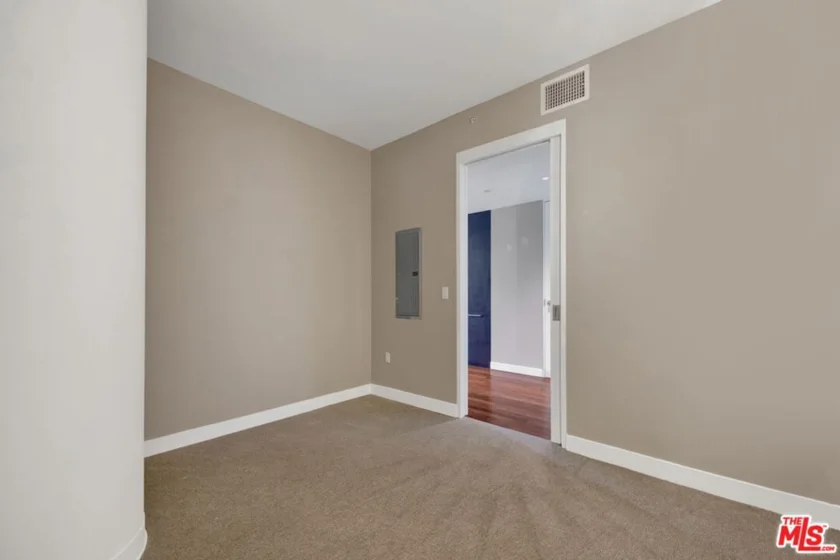 6250 Hollywood Boulevard #6F photo 31