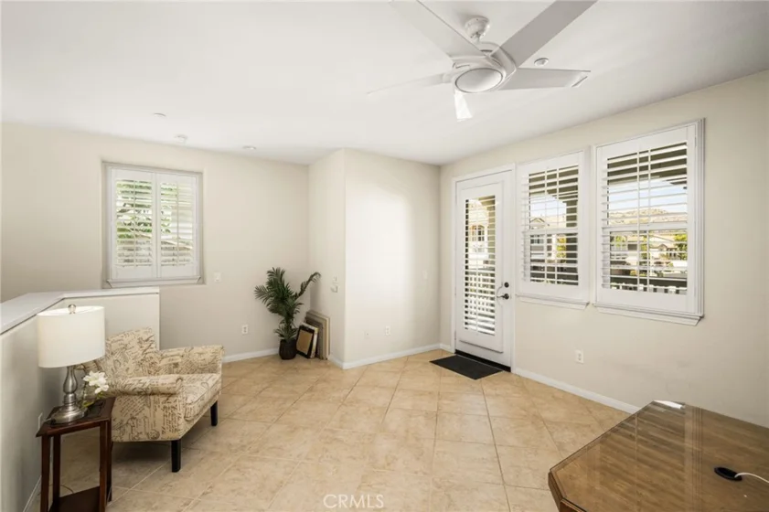 4001 Balmoral photo 51