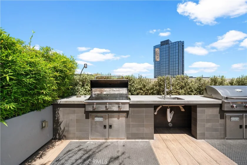 527 Molino Street #213 photo 12