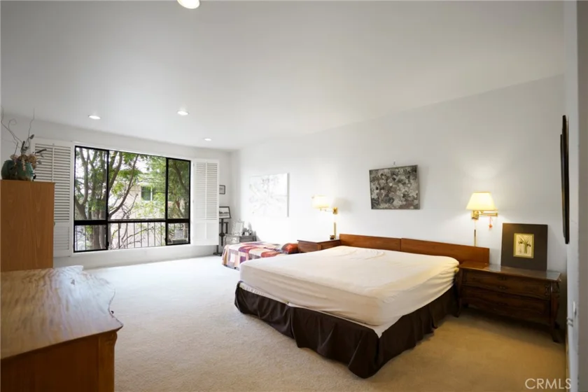 4454 Ventura Canyon #105 photo 22