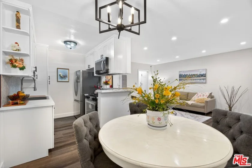 1522 S Centinela Avenue #101 photo 11
