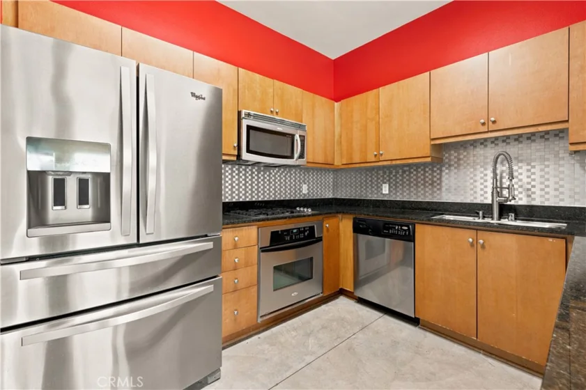 435 W Center Street #405 photo 7