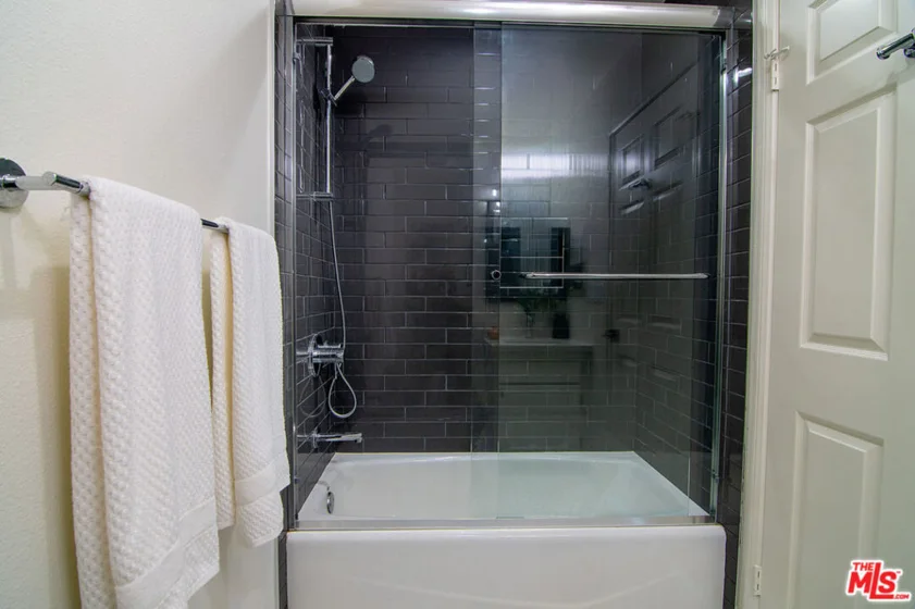 1541 S Bedford Street #201 photo 17