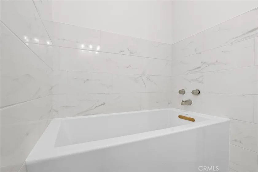 1228 14th Street #103 photo 17