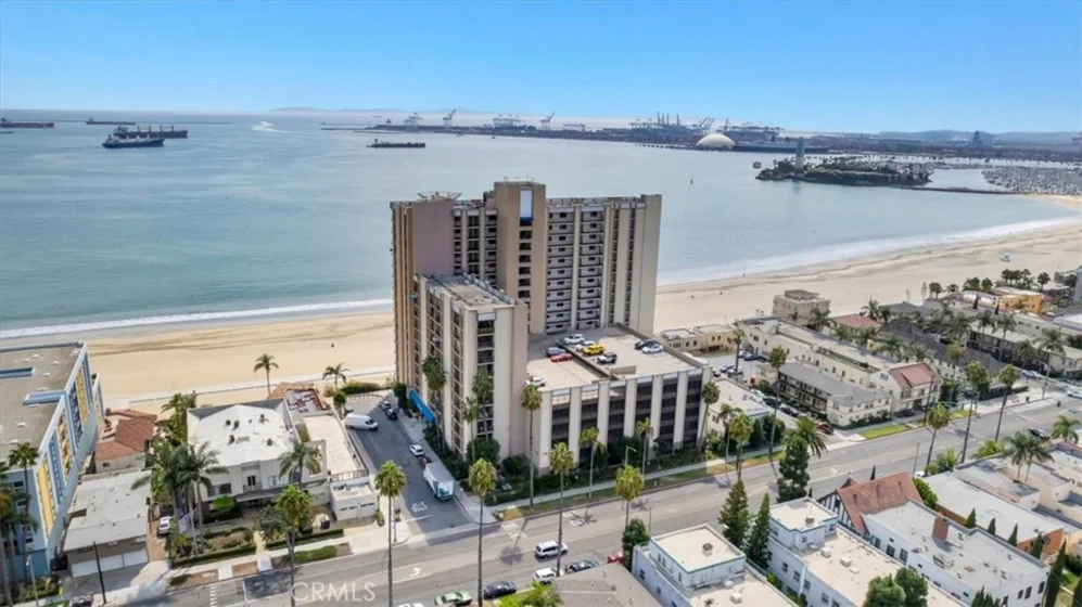 1750 E Ocean Boulevard #6 photo 1