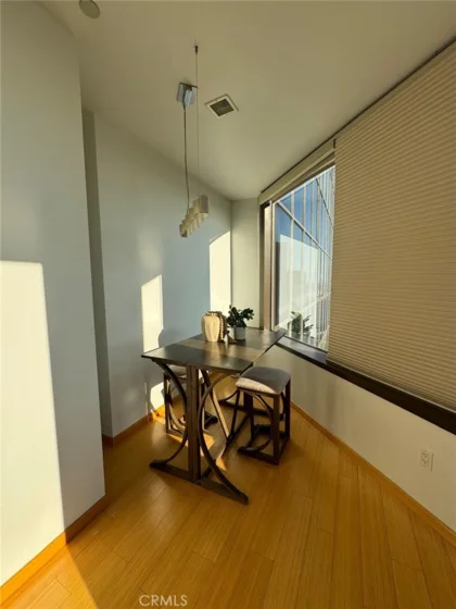 1100 Wilshire photo 15