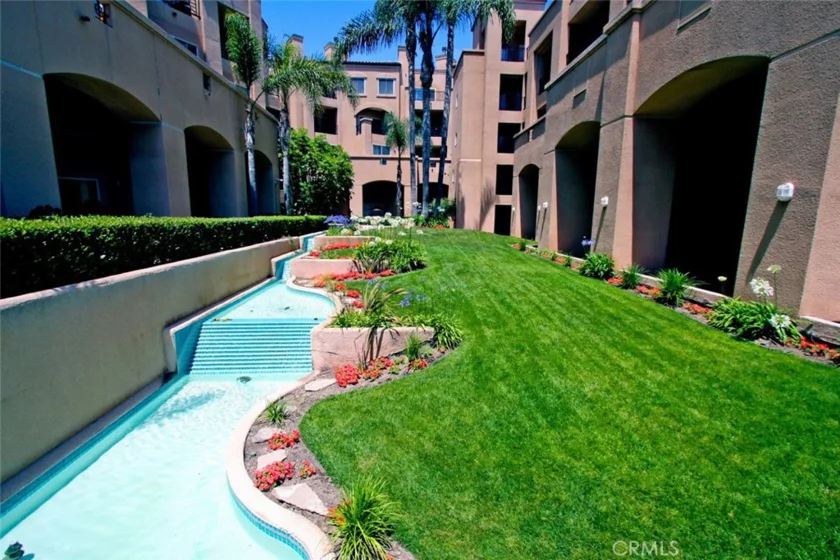 200 Pacific Coast Highway #329 photo 6