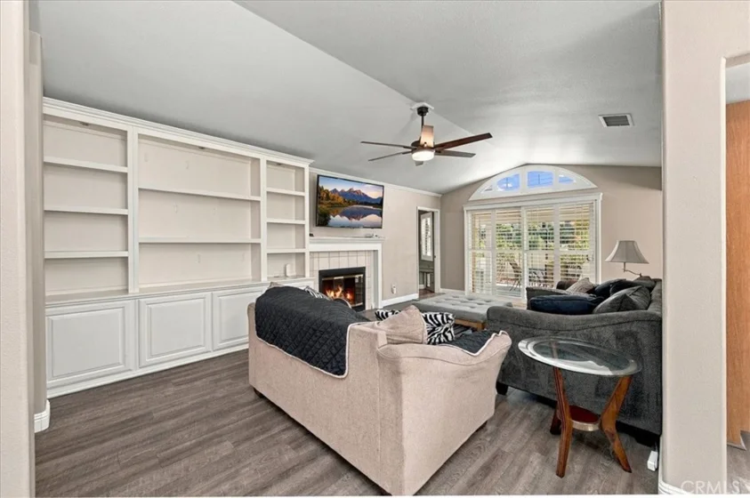 40472 Via Amapola photo 10