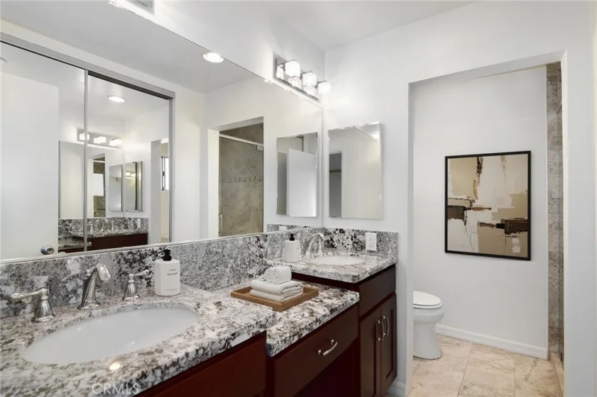 5400 Lindley Avenue #101 photo 14