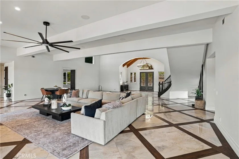 42580 Avenida Escala photo 14