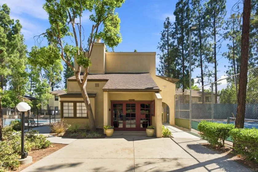 10260 Black Mountain #131 photo 24