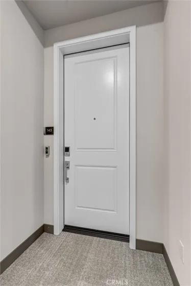 143 Baluster photo 28