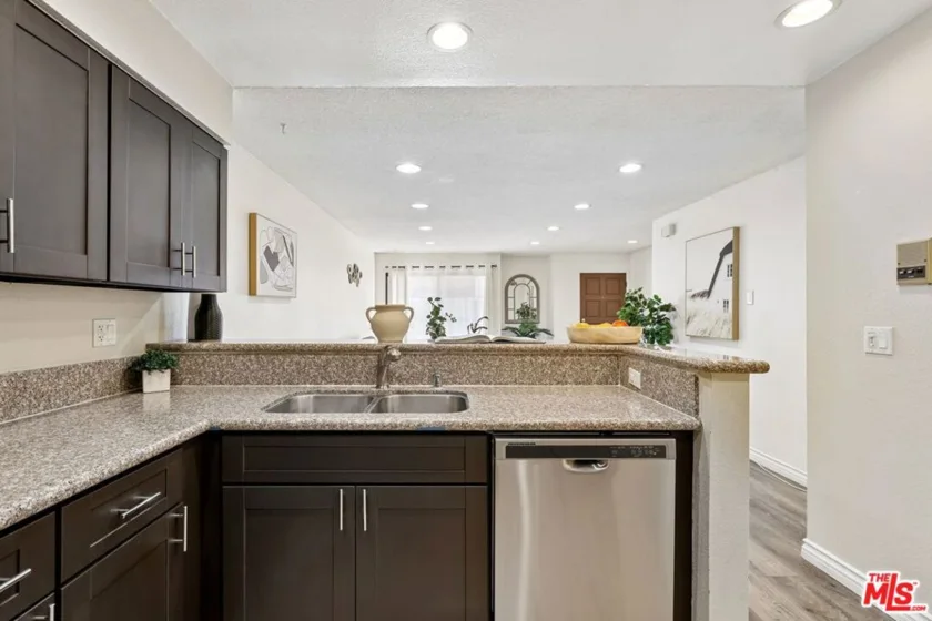 1444 W 227th Street #11 photo 24