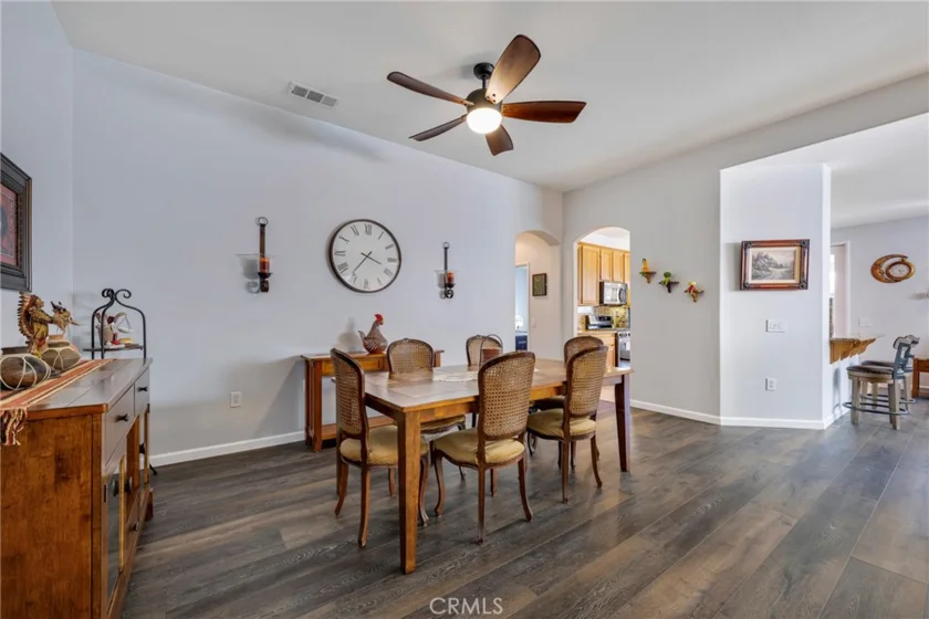 39416 Cardiff Avenue photo 9