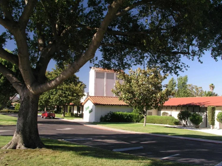 12453 Rios Road photo 32