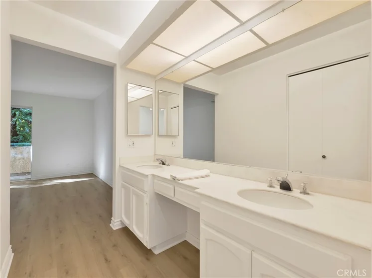 7800 Topanga Canyon Boulevard #216 photo 14