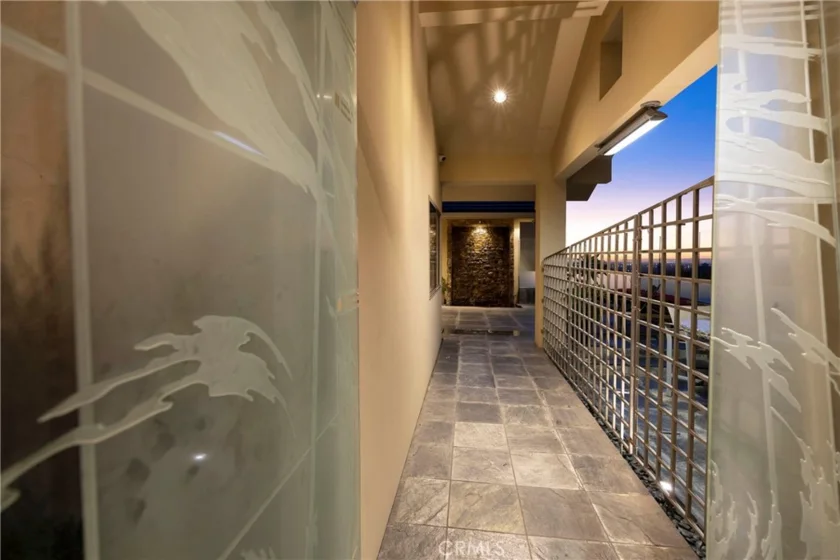 53 Harbor Ridge Drive photo 2