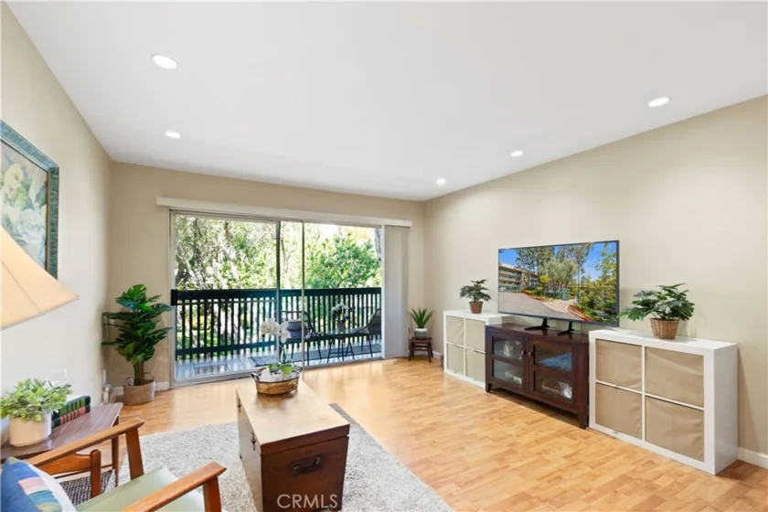 436 N Bellflower Boulevard #202 photo 1