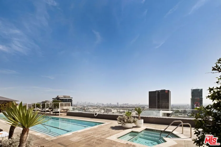 6250 Hollywood Boulevard #7G photo 25