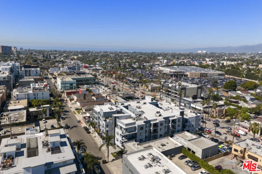 13337 Beach Avenue #106 photo 36