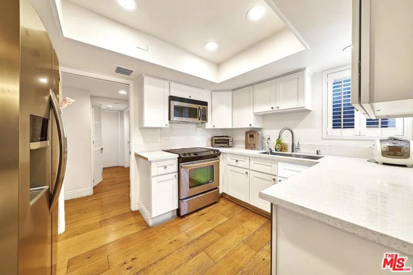 835 S Lucerne Boulevard #205 photo 24