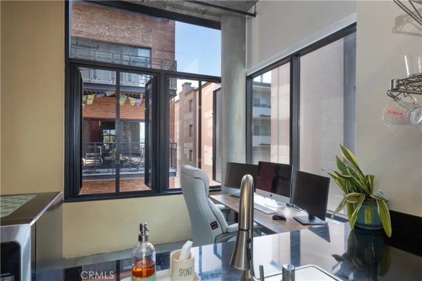 835 Locust Avenue #419 photo 19